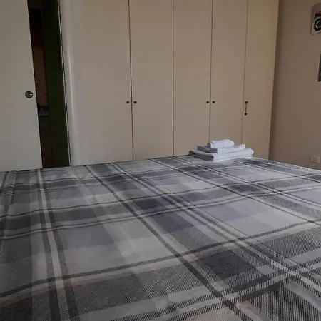 Claude Cozy Corner-apartment * パルマ