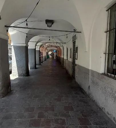 Claude Cozy Corner-apartment Apartment *