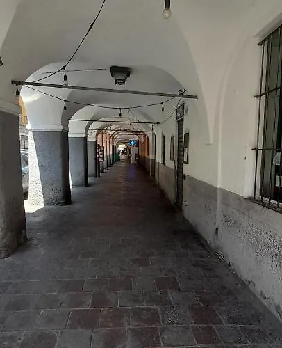 Claude Cozy Corner-apartment Apartment *